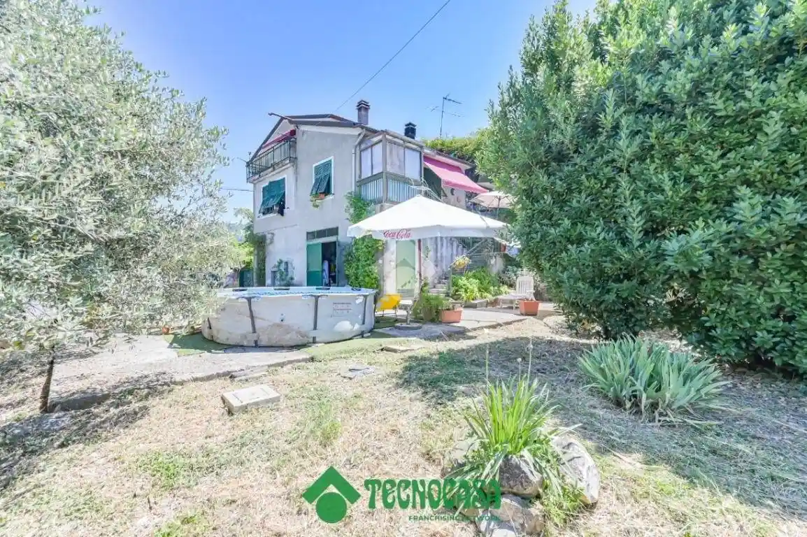 Casa indipendente in vendita a Bolano