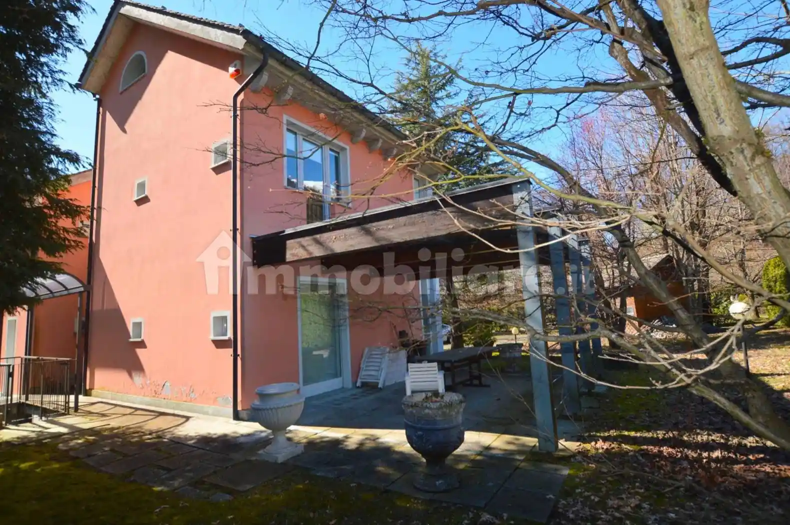Villa in vendita a Santa Maria Maggiore
