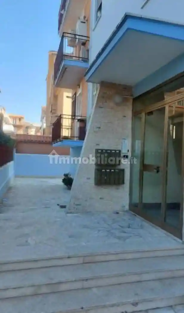Appartamento in affitto a Ladispoli