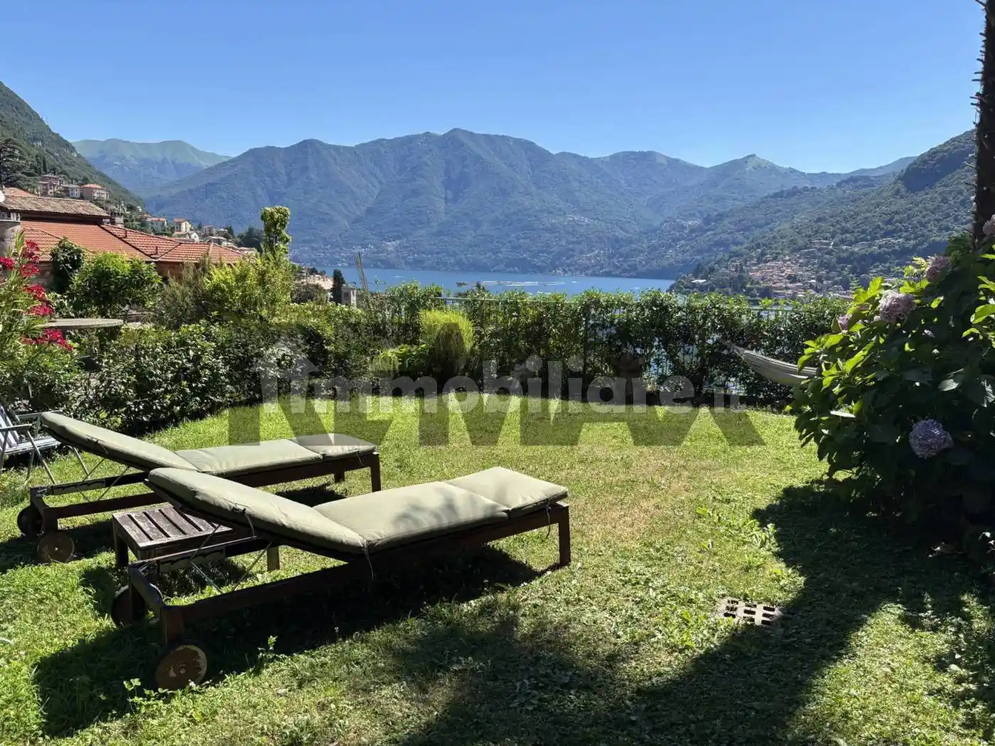 Casa indipendente in vendita a Moltrasio