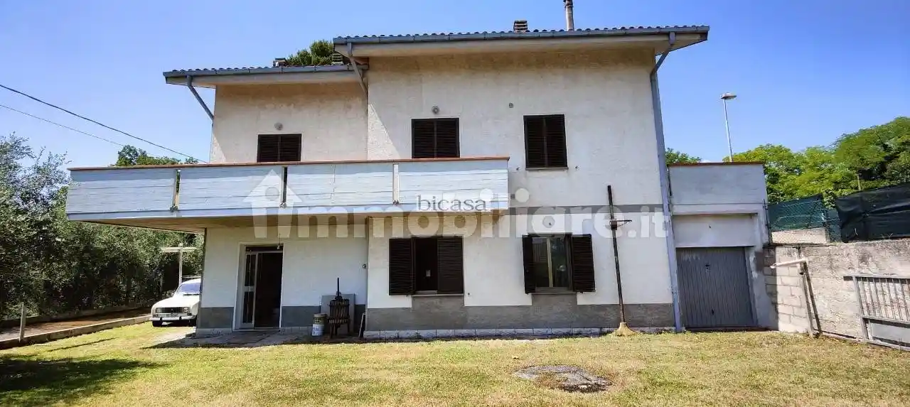 Rustico - Casale in vendita a Colli al Metauro