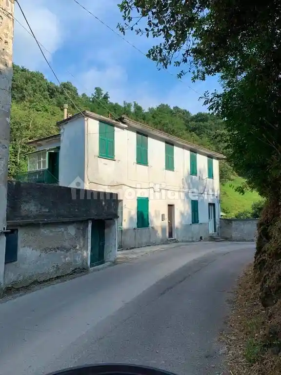 Appartamento in vendita a Ceranesi