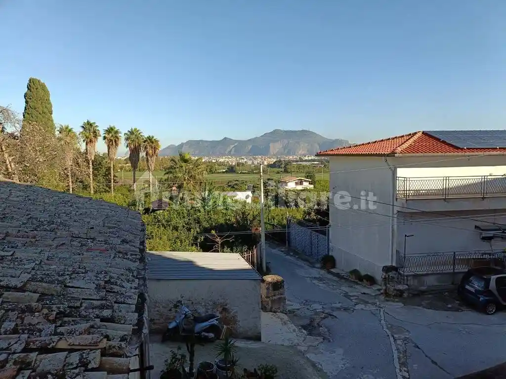 Rustico - Casale in vendita a Palermo