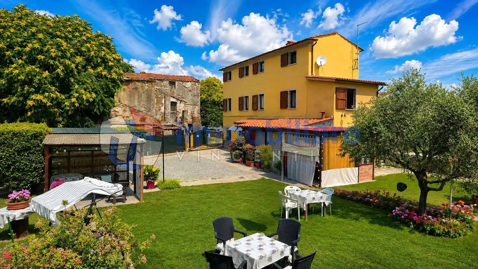 Rustico - Casale in vendita a Sarzana