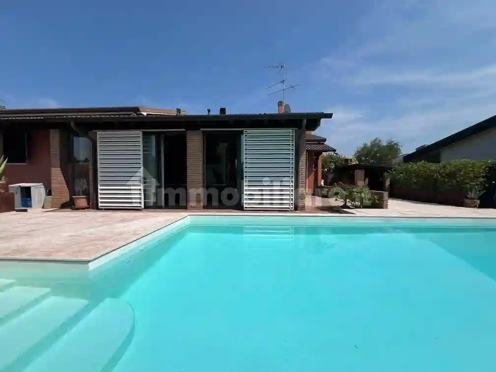 Villa - foto 3