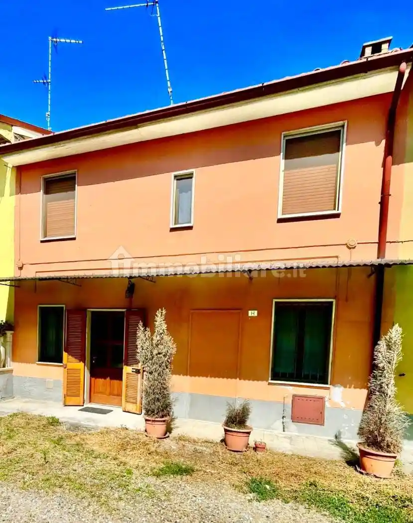 Casa indipendente in vendita a Villanterio