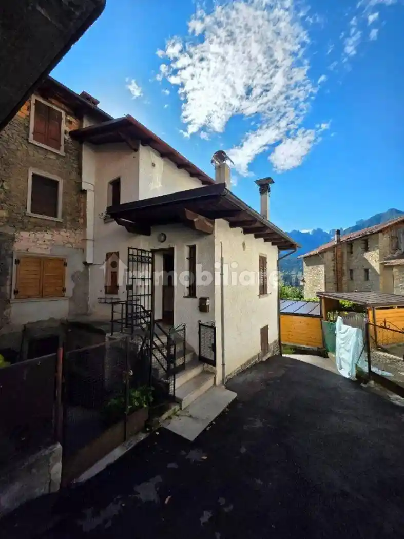 Appartamento in vendita a Lozzo di Cadore
