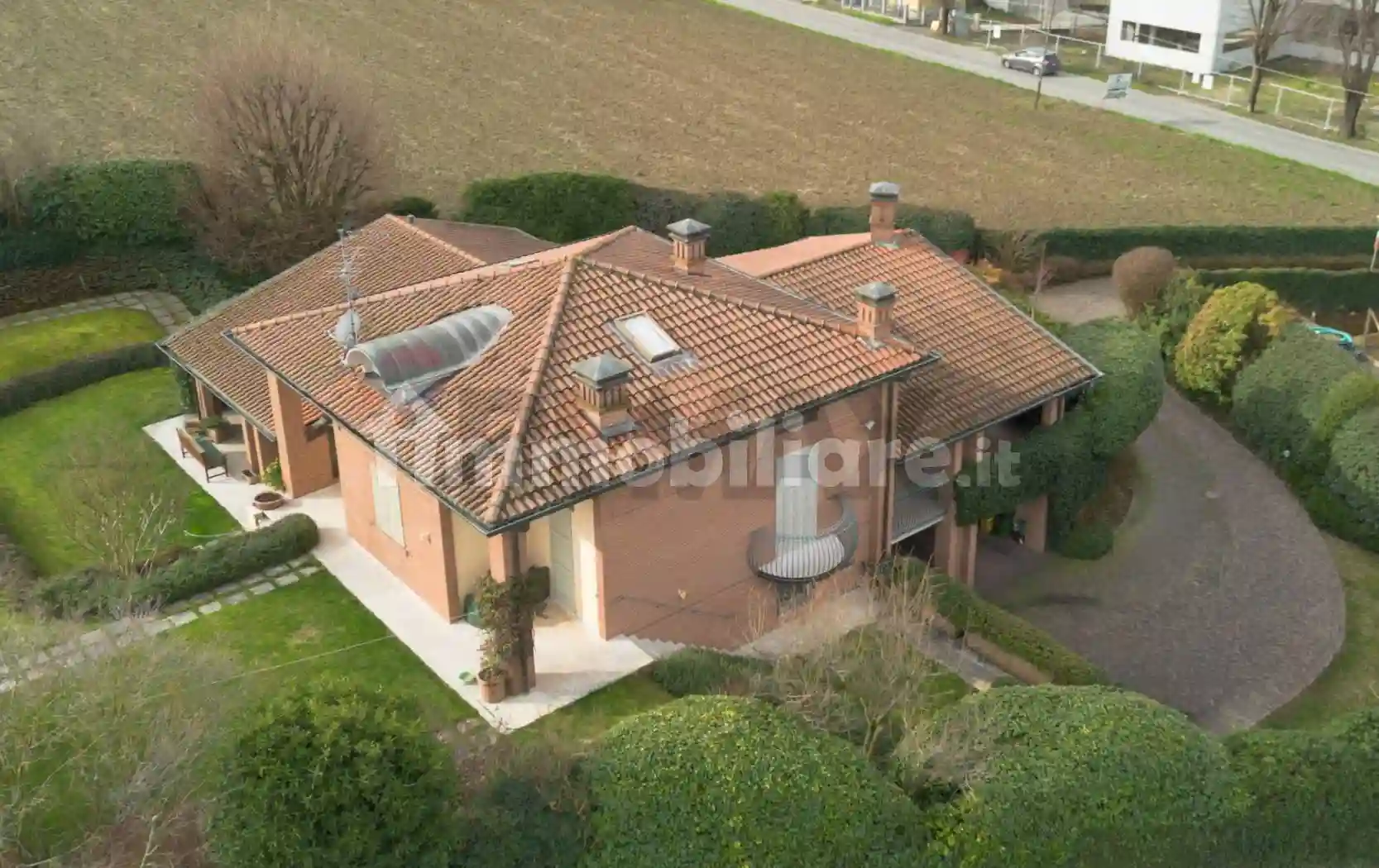 Villa - foto 2