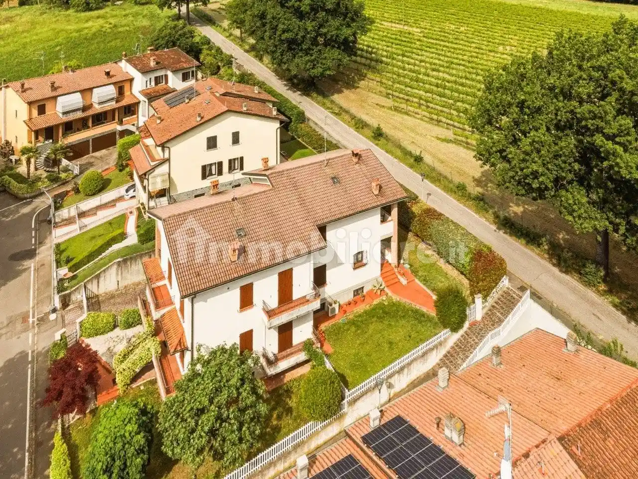 Villa in vendita a Quattro Castella