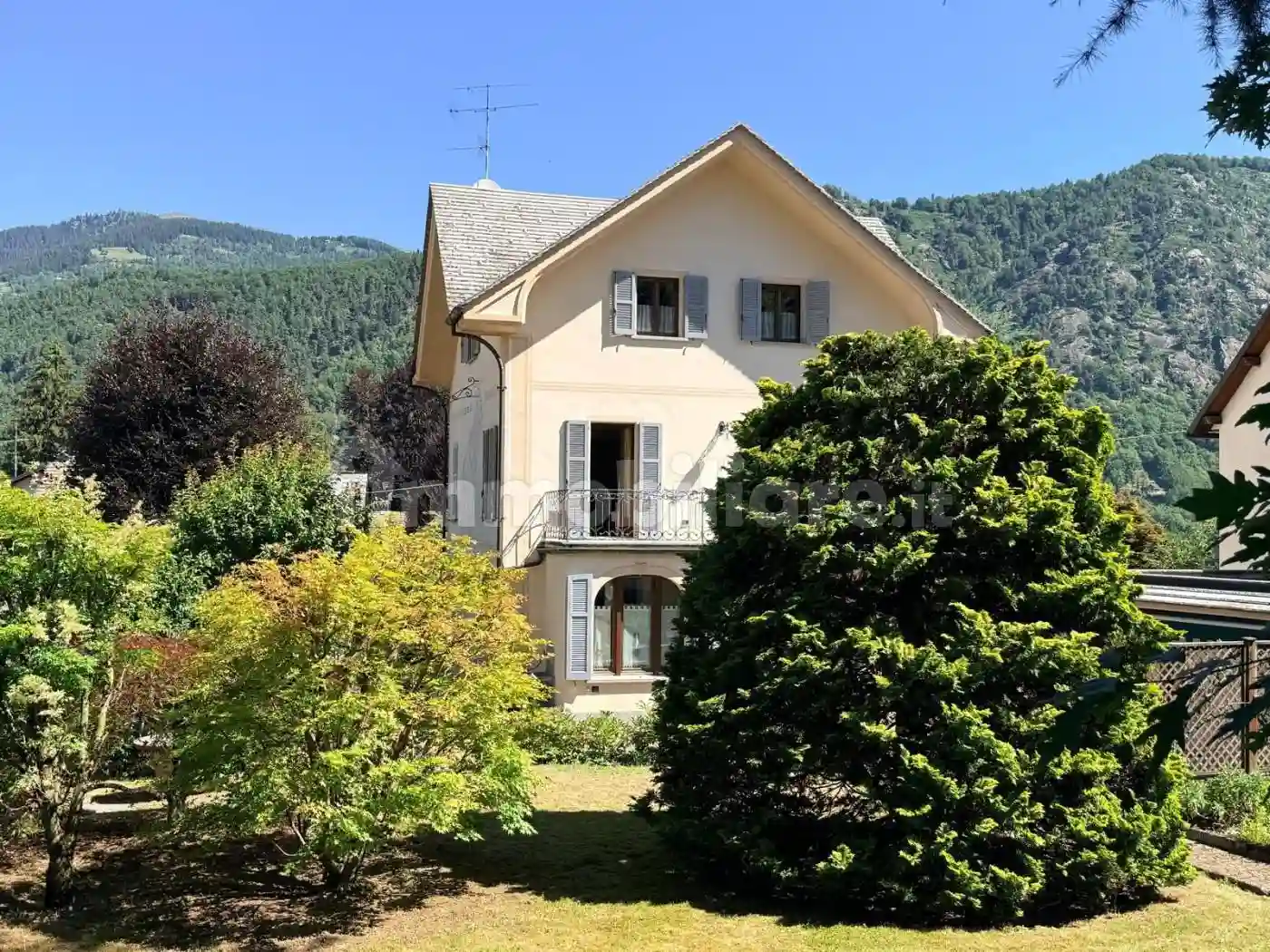 Villa - foto 3