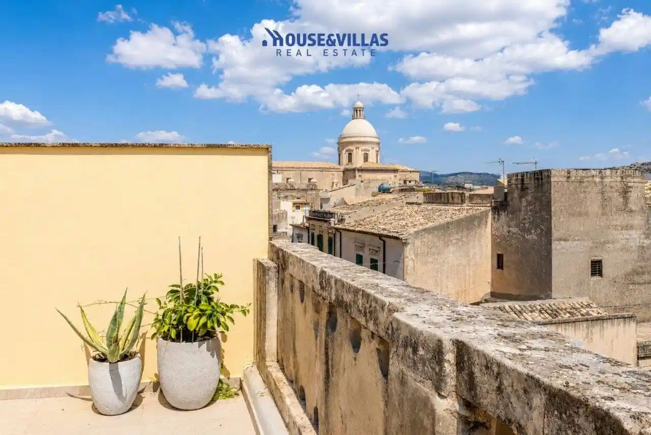 Casa indipendente in vendita a Noto