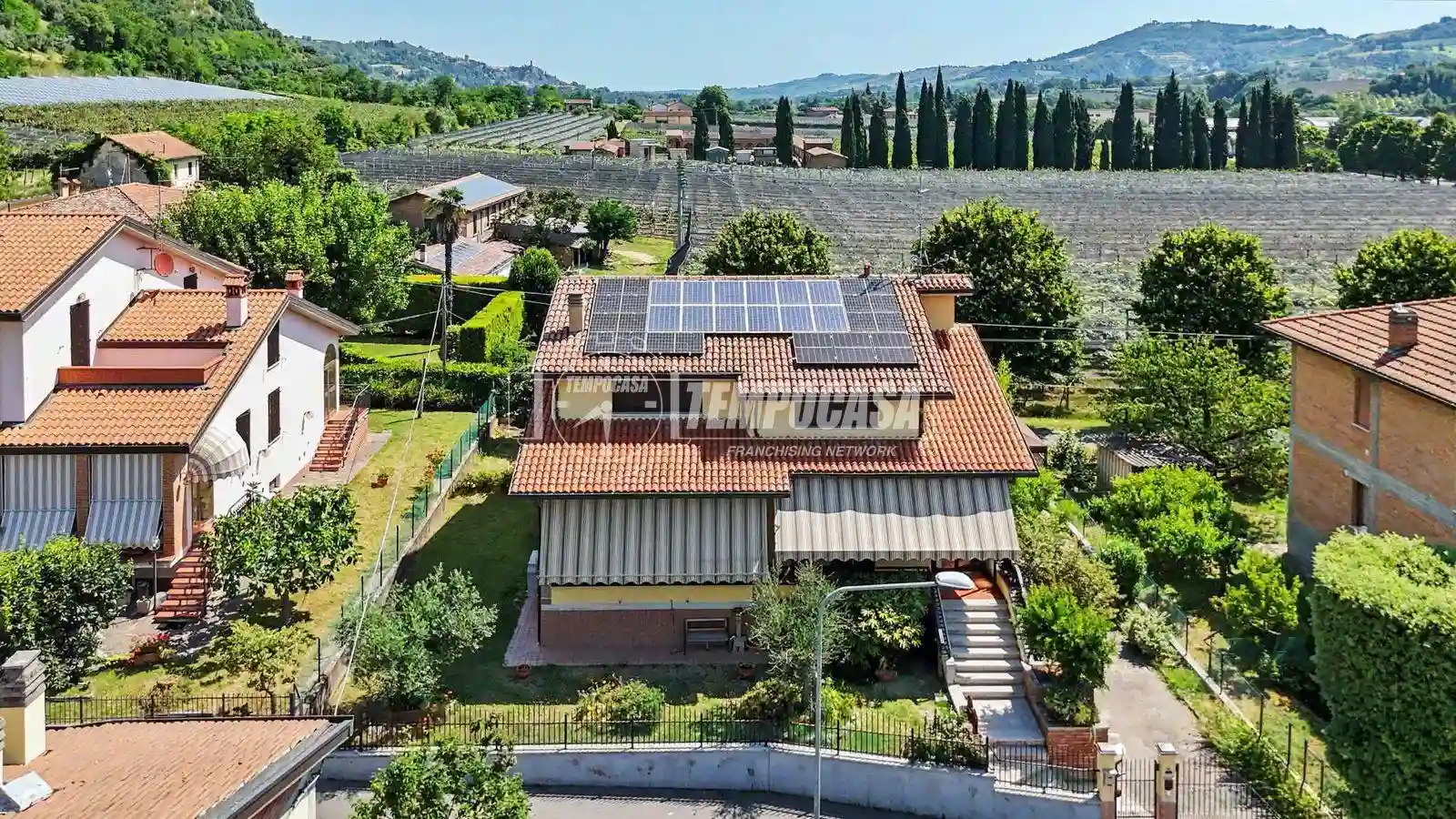 Villa - foto 2