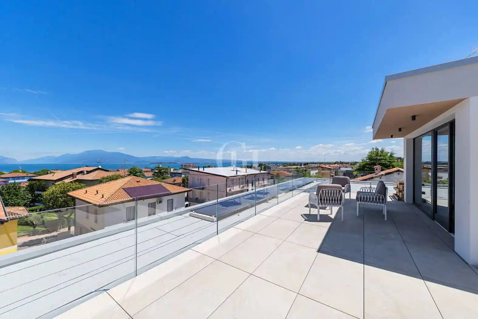 Appartamento in vendita a Desenzano del Garda