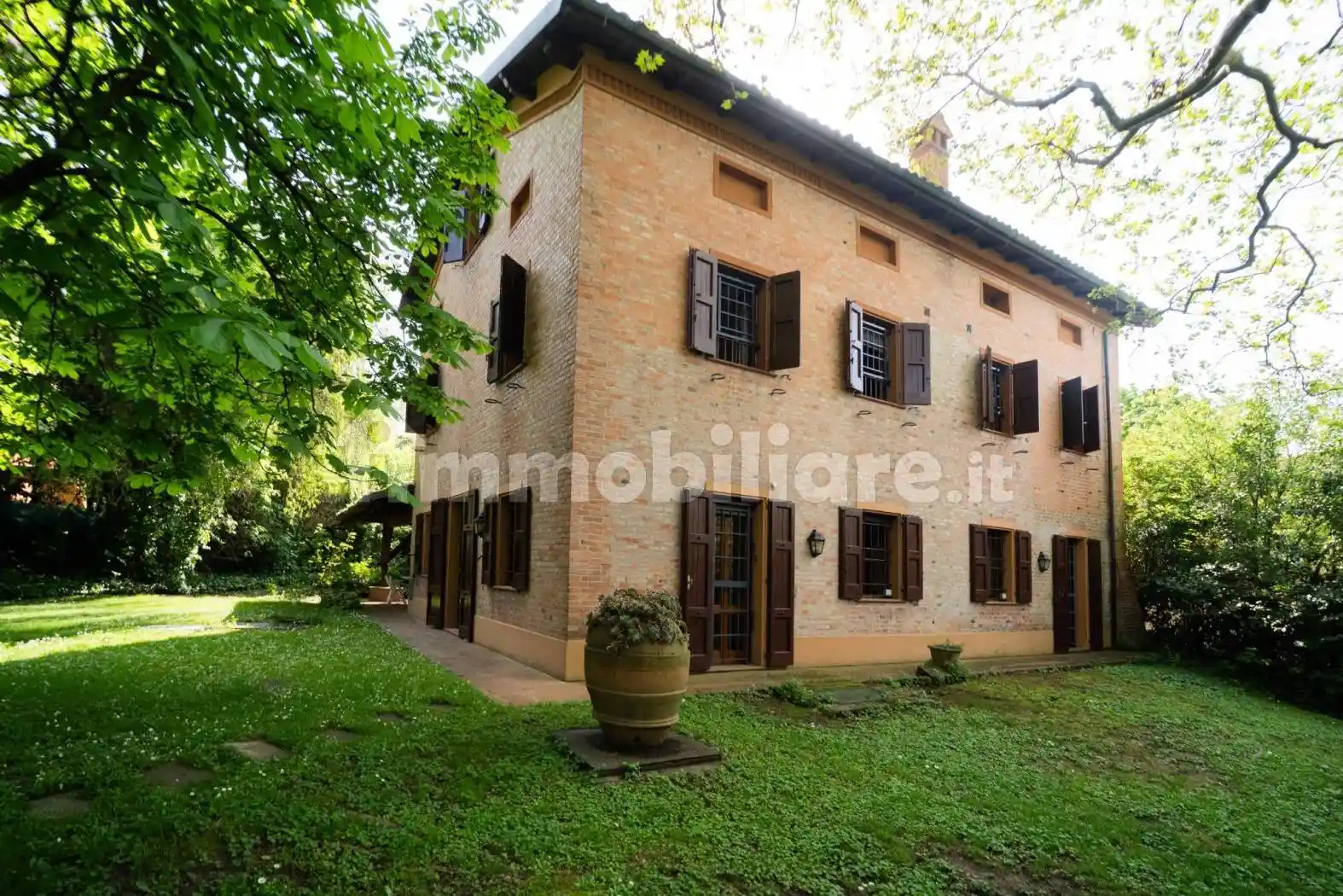 Villa in vendita a Bologna