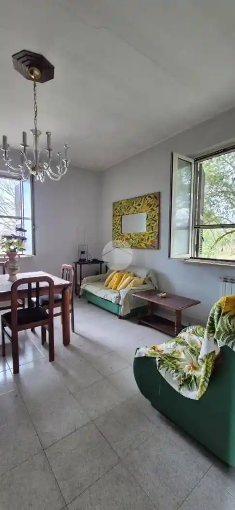 Casa indipendente in vendita a Frosinone