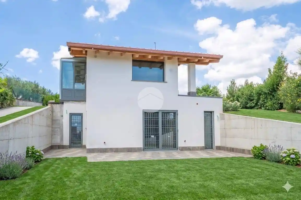 Villa in vendita a Roma