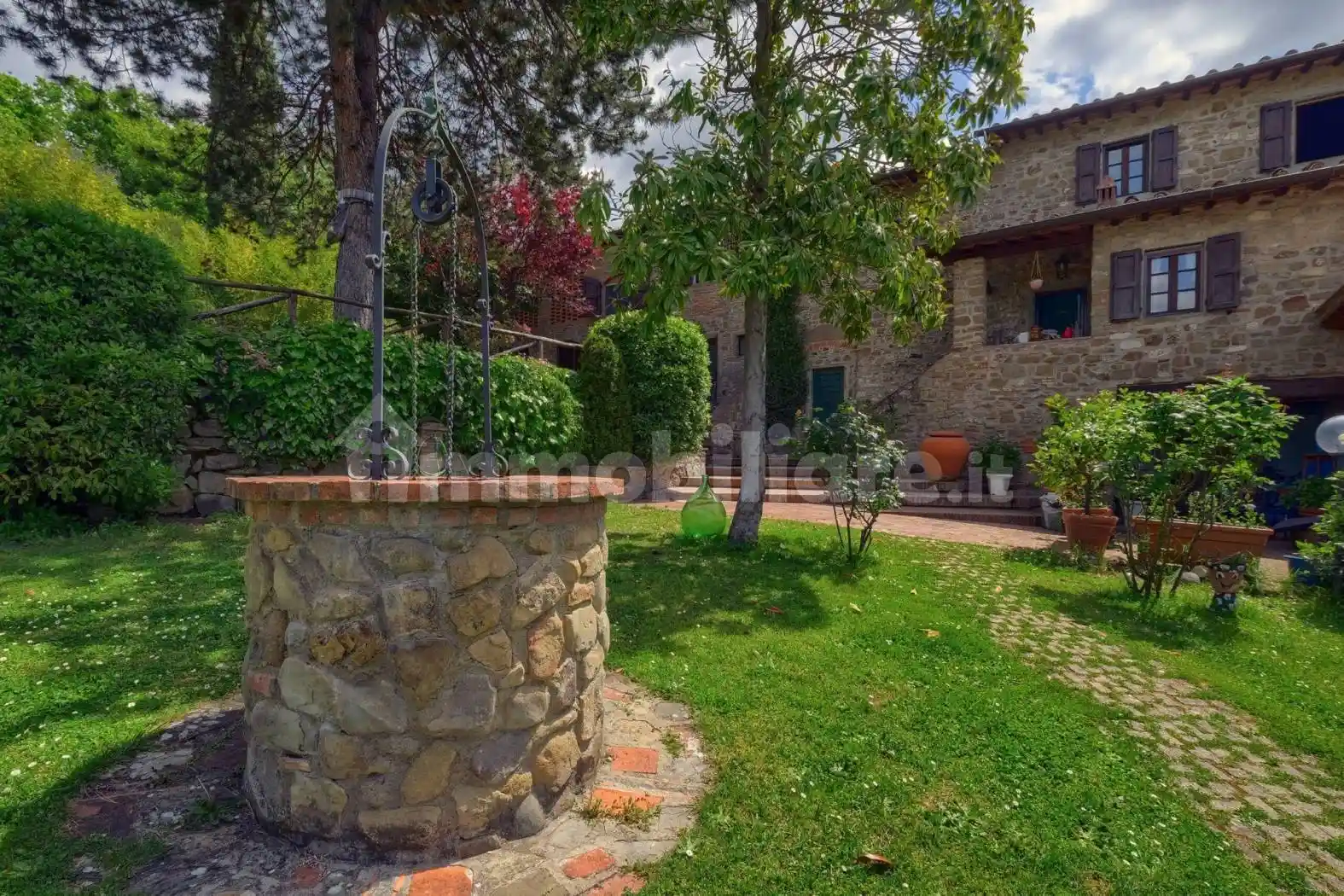 Rustico - Casale in vendita a Reggello