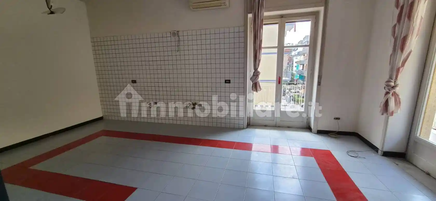 Appartamento in vendita a Salerno