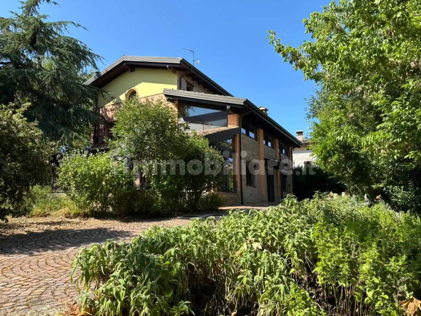 Villa in vendita a Castelvetro di Modena