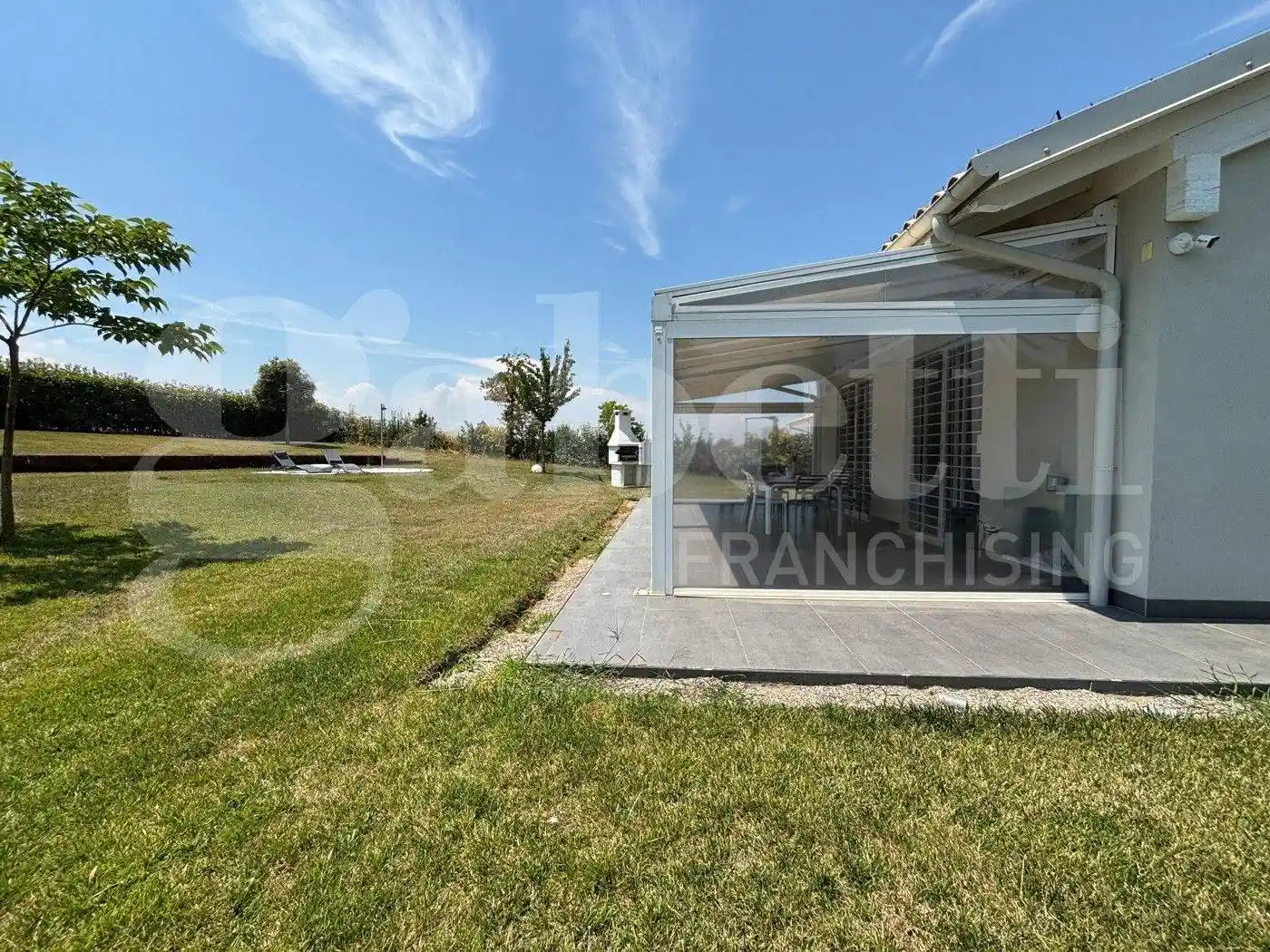 Villa in vendita a Monte San Pietro