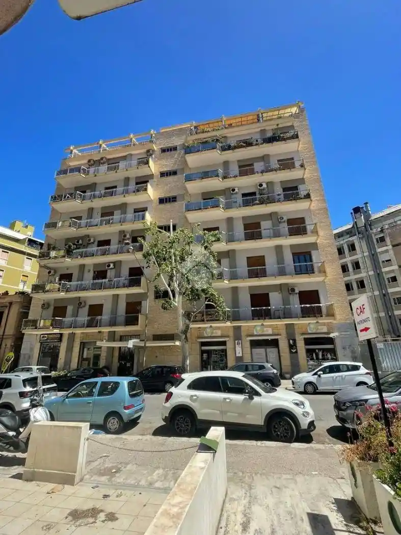 Appartamento in affitto a Palermo