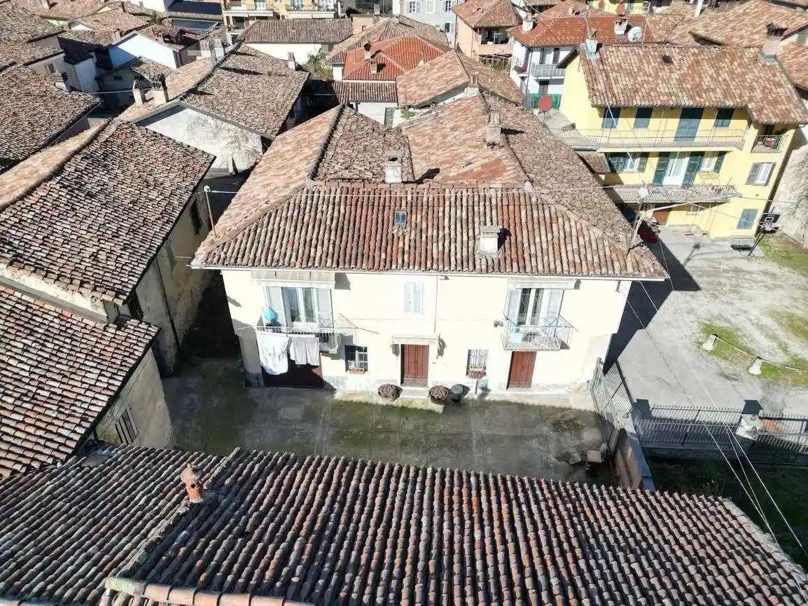 Casa indipendente in vendita a La Morra
