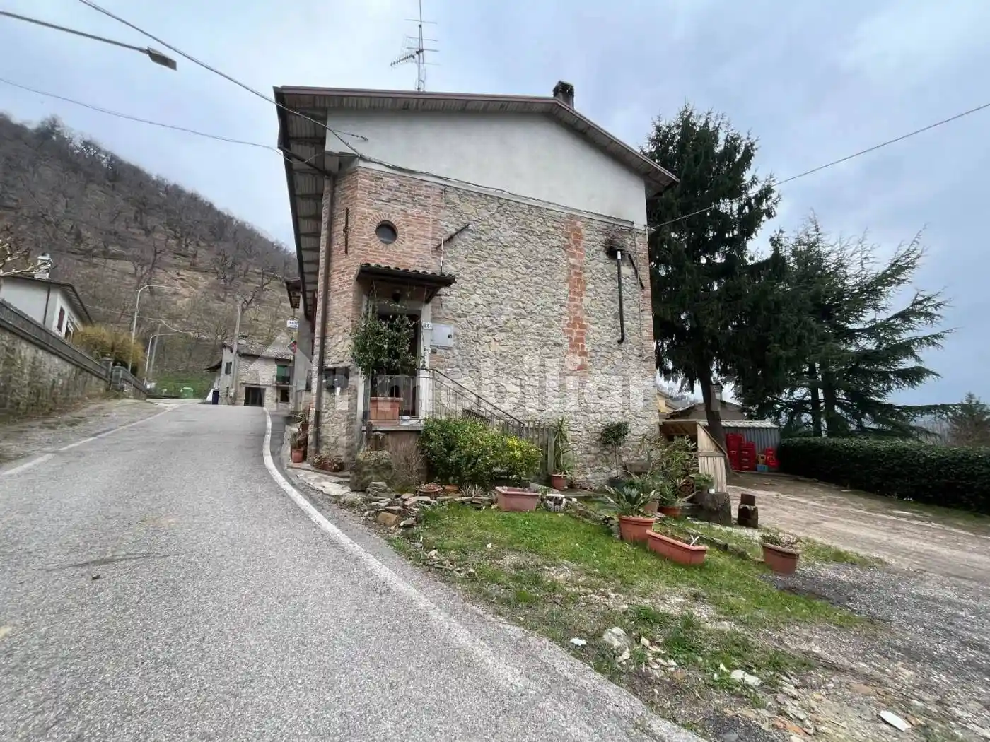 Villa in vendita a Monte San Pietro