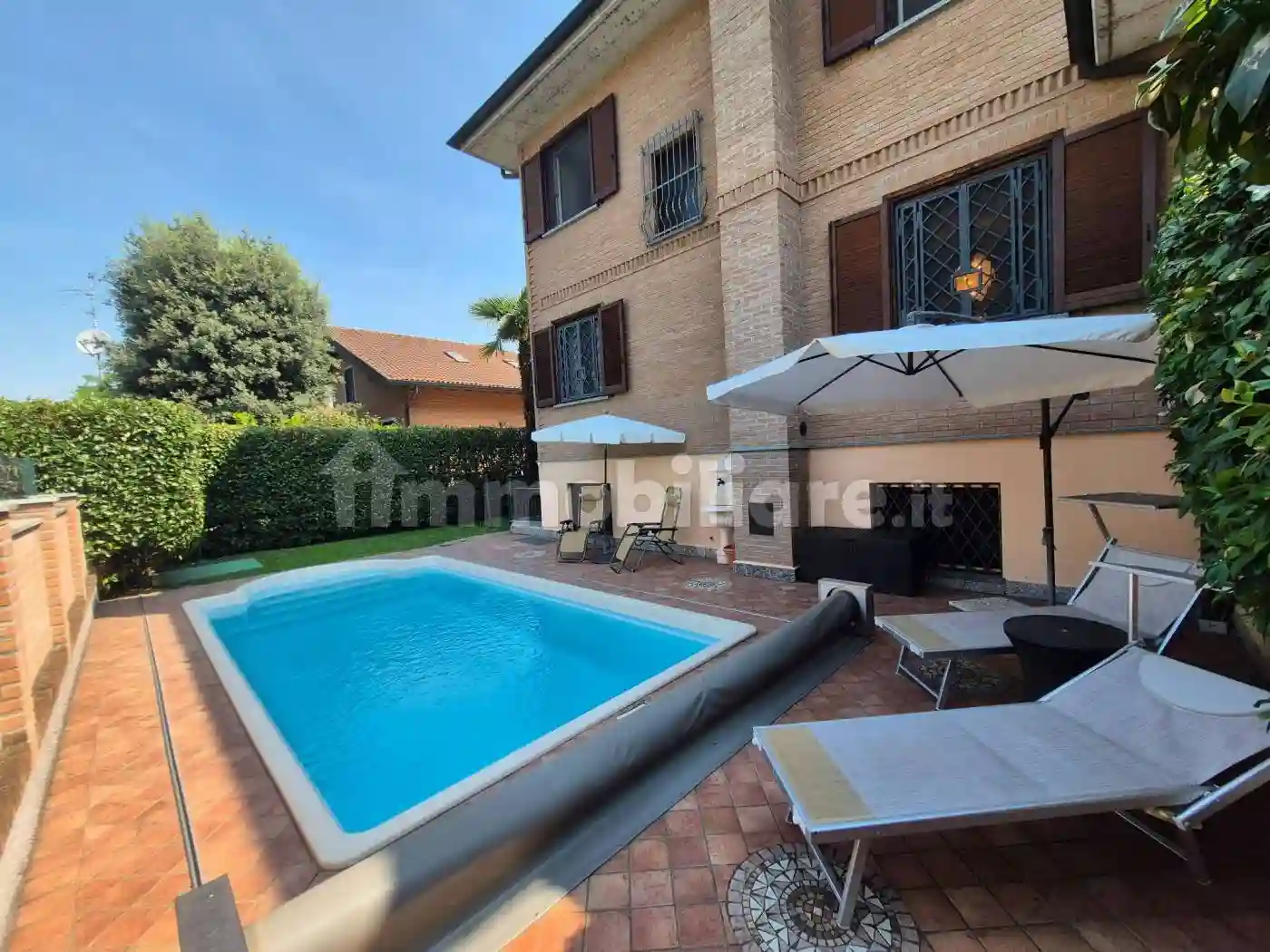 Villa - foto 2