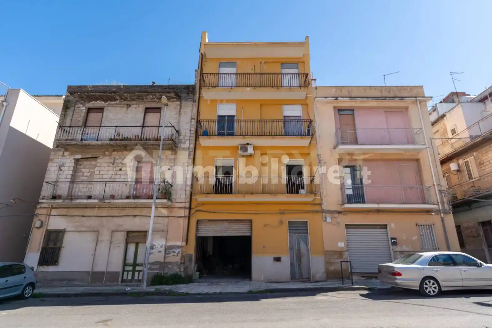 Palazzo - Edificio in vendita a Lentini