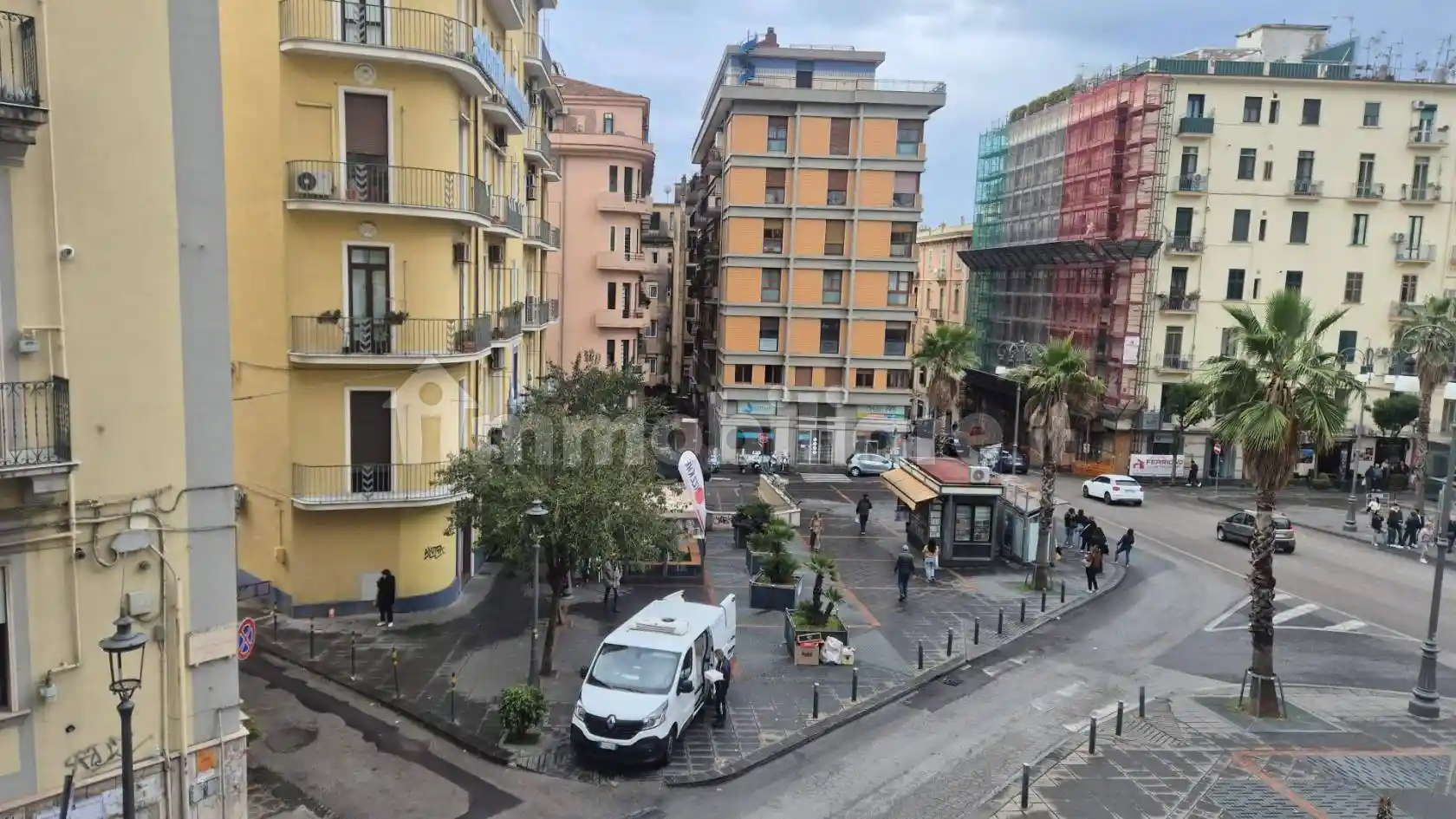 Appartamento in vendita a Salerno