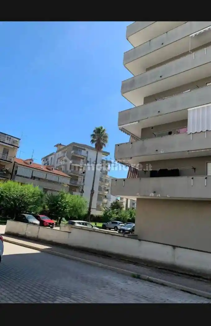 Appartamento in vendita a Battipaglia
