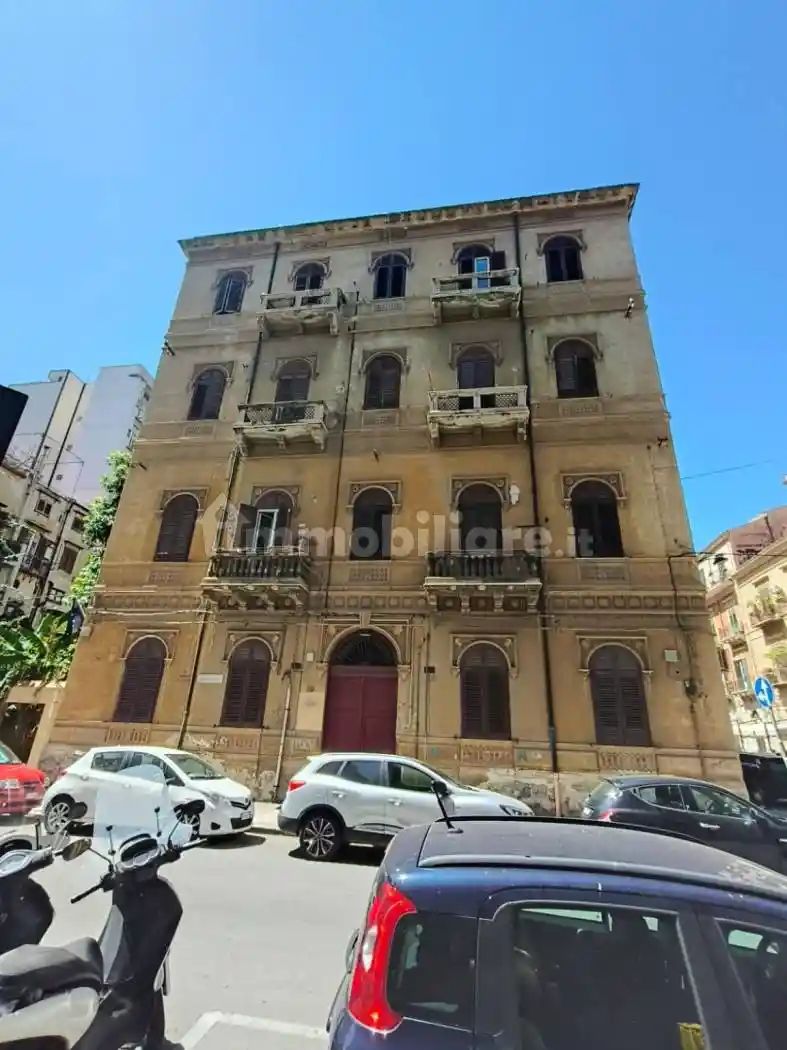 Appartamento in affitto a Palermo