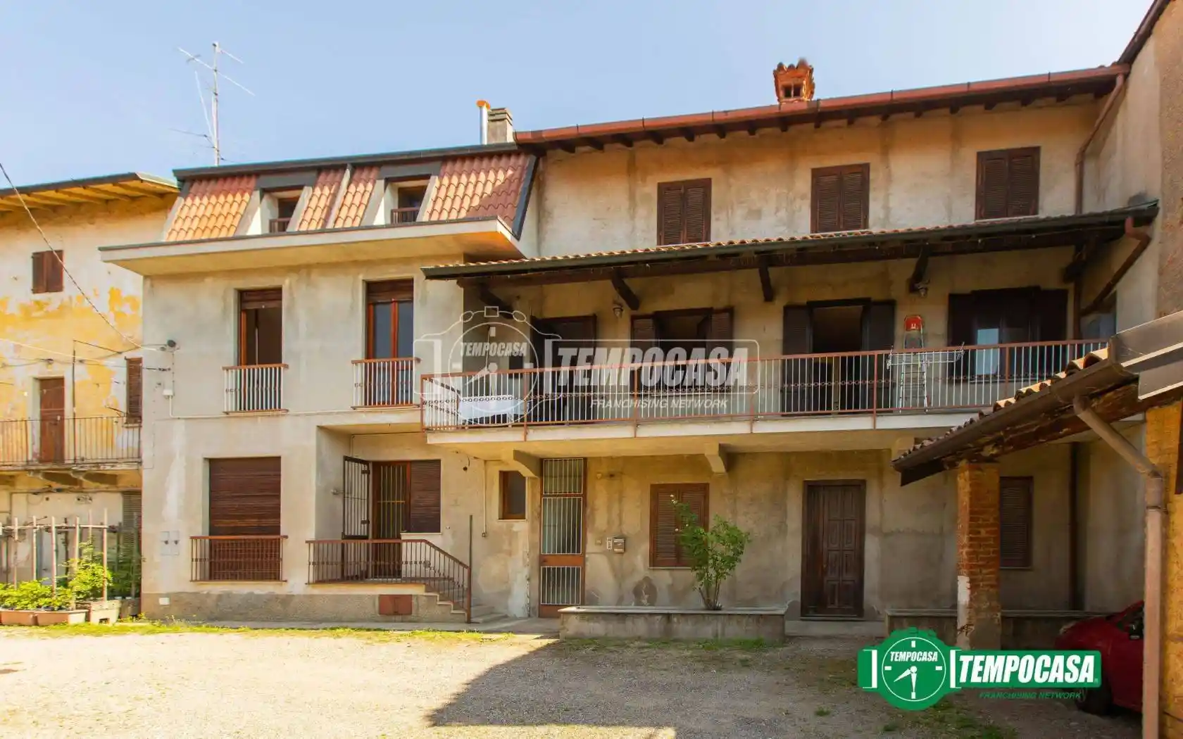 Casa indipendente in vendita a Buscate