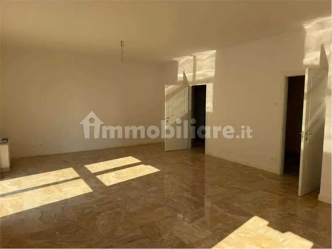 Appartamento in vendita a Brescia