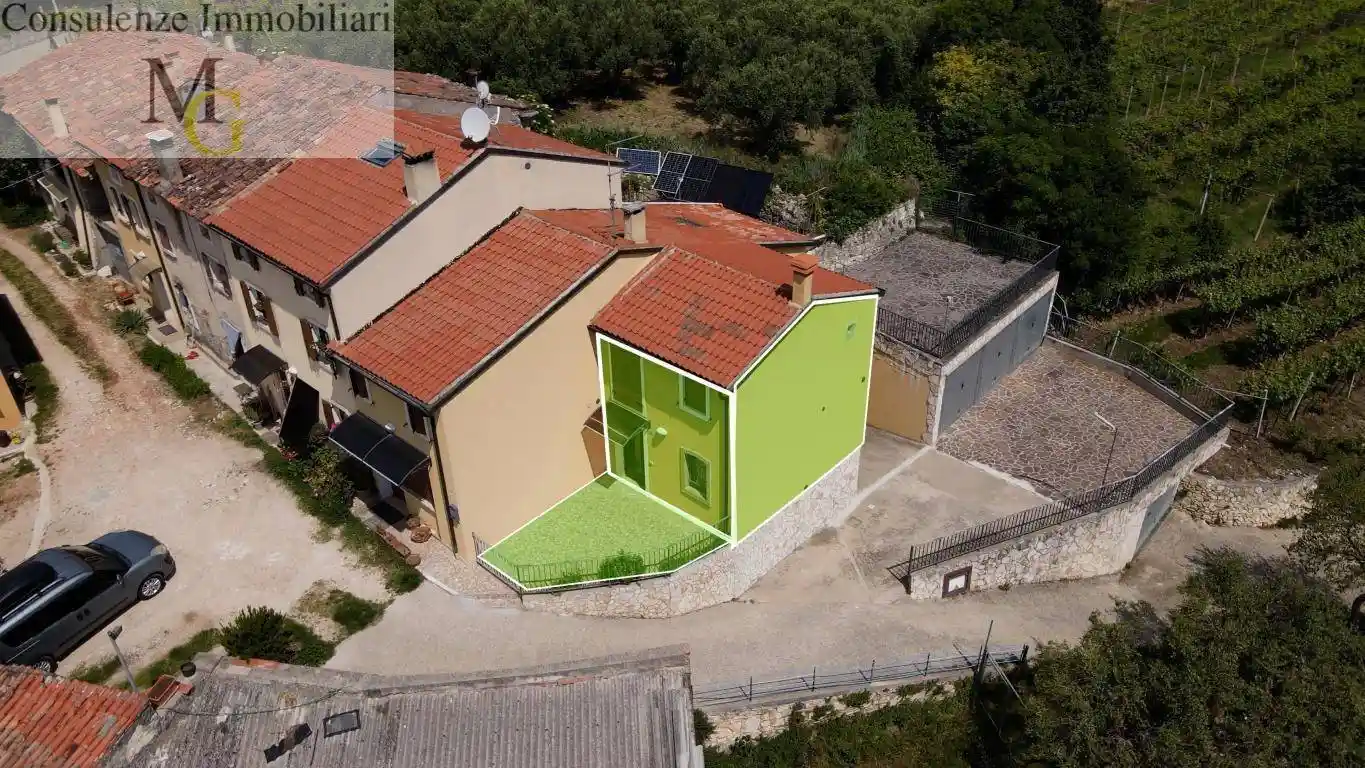 Casa indipendente in vendita a Cazzano di Tramigna