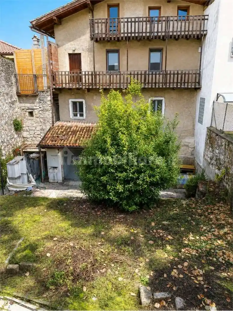 Casa indipendente in vendita a Trento