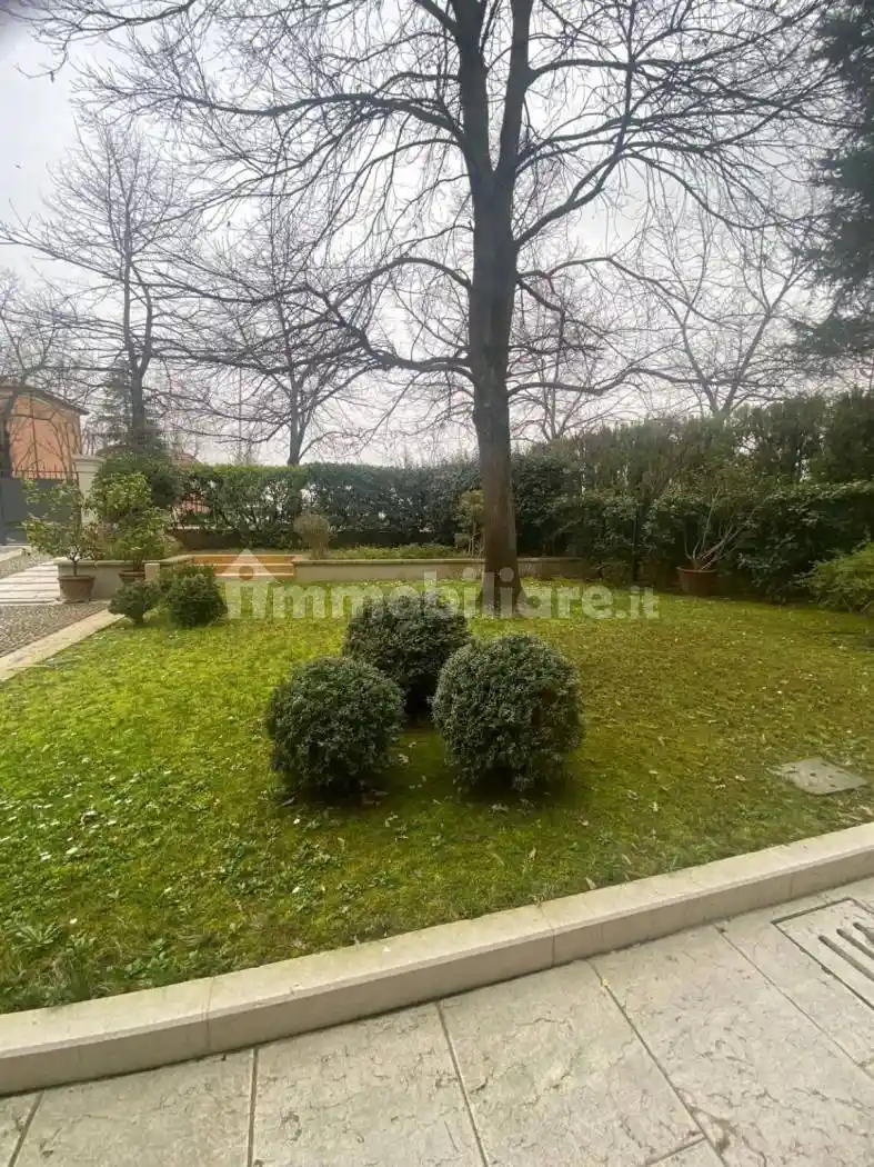 Villa in vendita a Modena
