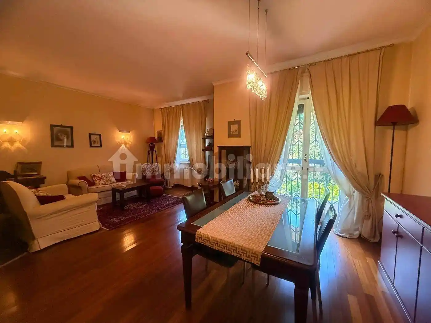 Appartamento in affitto a Napoli