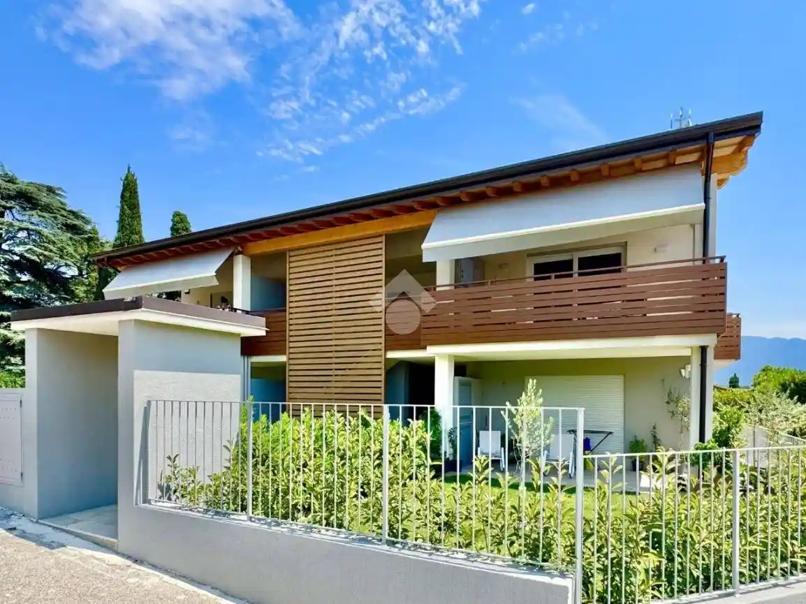 Appartamento in vendita a Costermano sul Garda