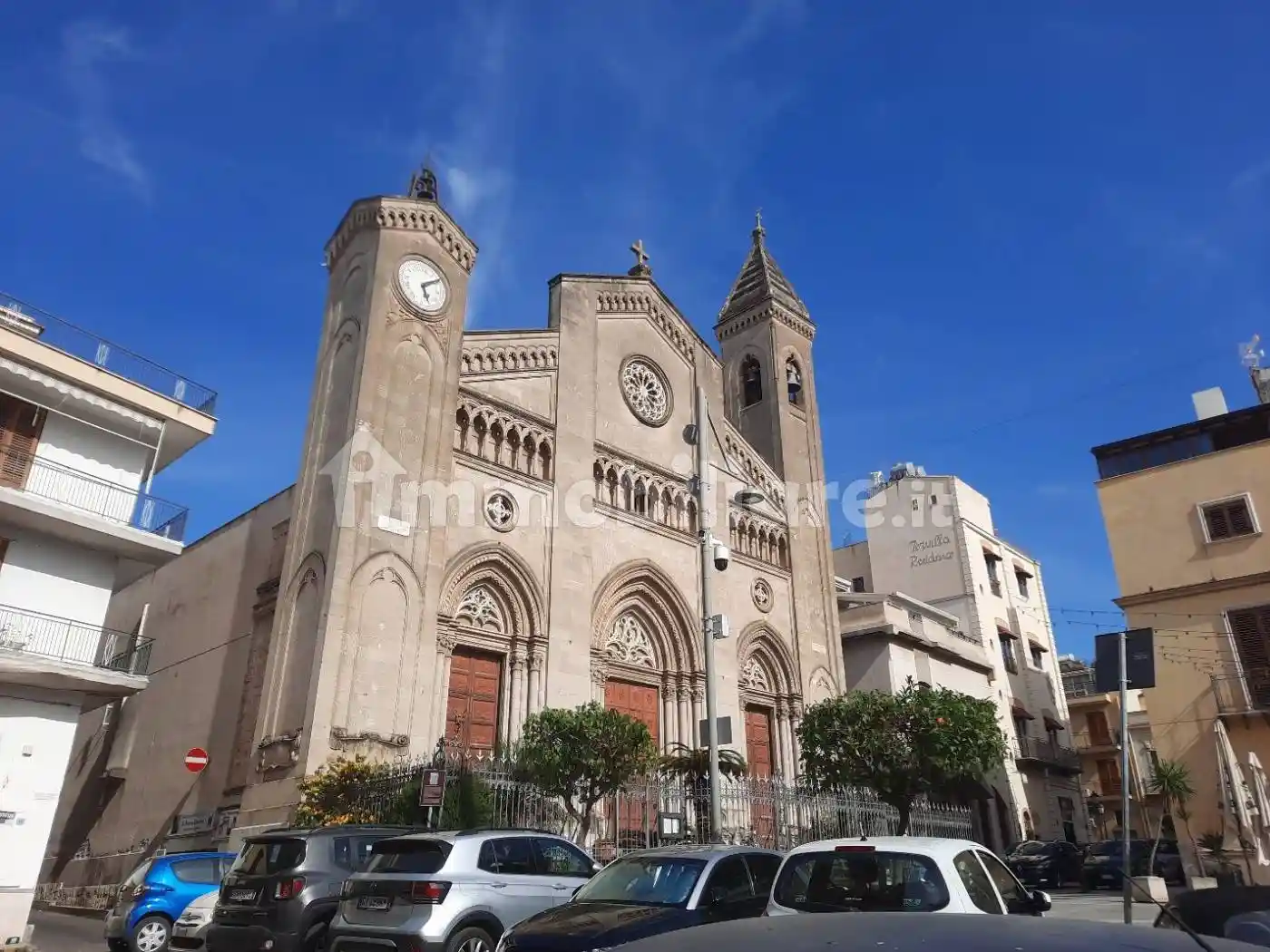 Palazzo - Edificio in vendita a Bagheria
