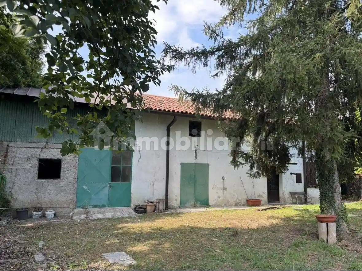 Rustico - Casale in vendita a Ruda