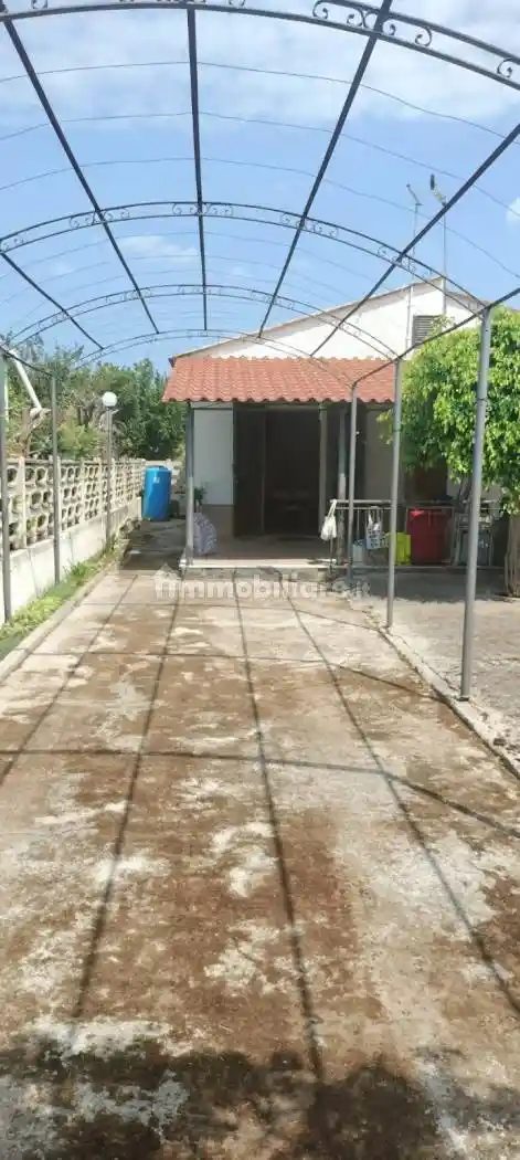 Appartamento in affitto a Eboli