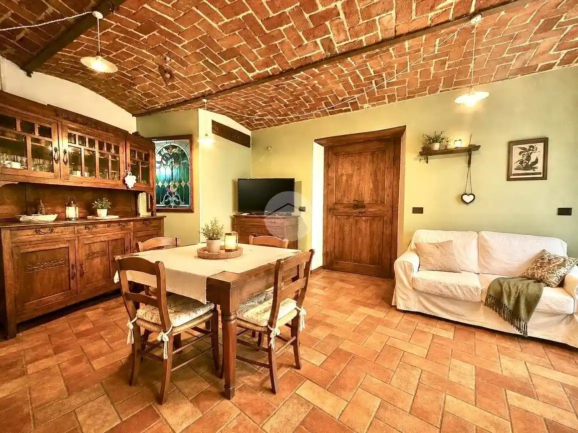 Rustico - Casale in vendita a Rosta