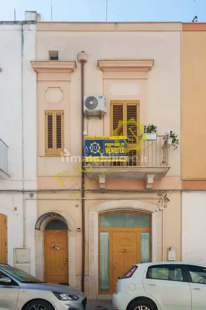 Casa indipendente in vendita a Mola di Bari
