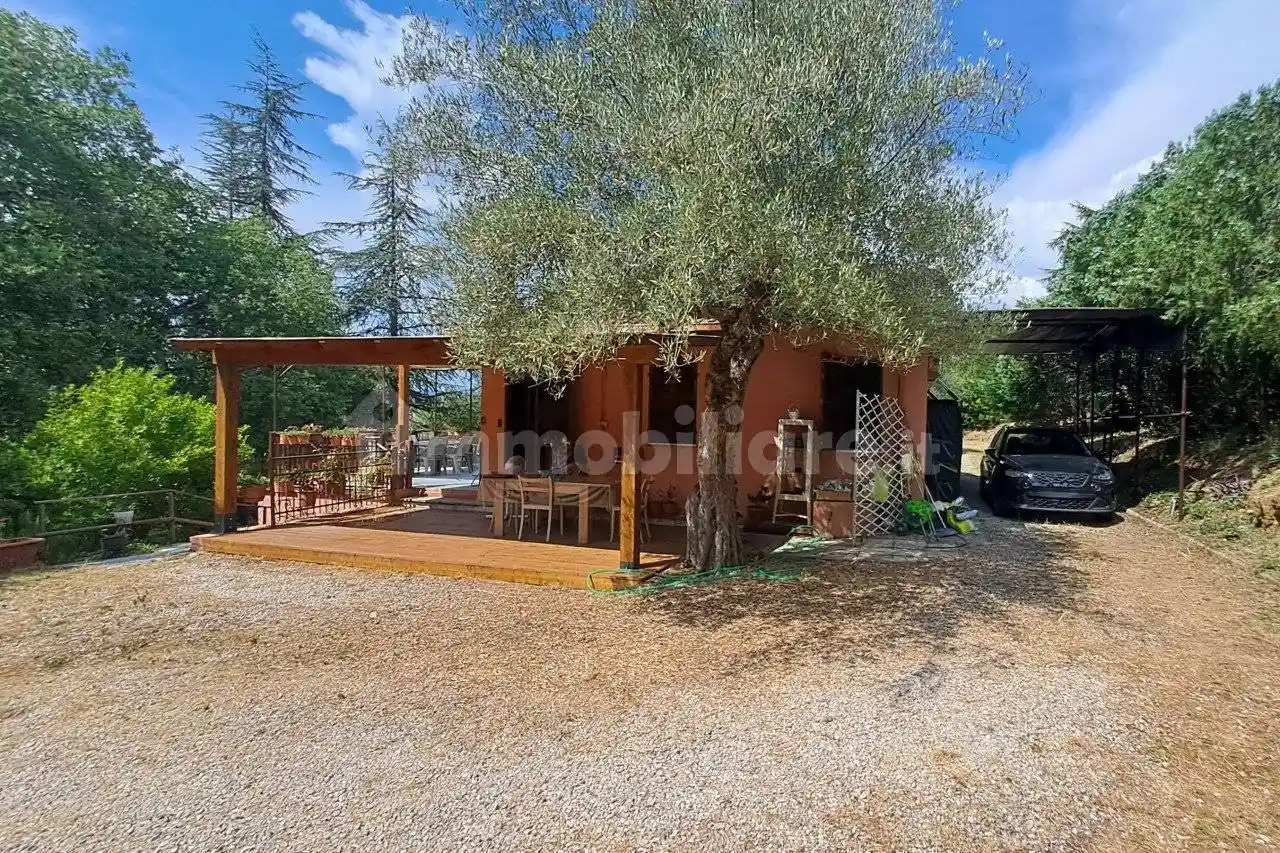 Villa in vendita a Magione