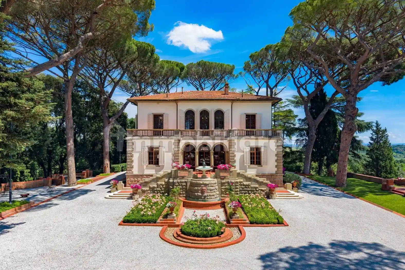 Villa in vendita a Fauglia