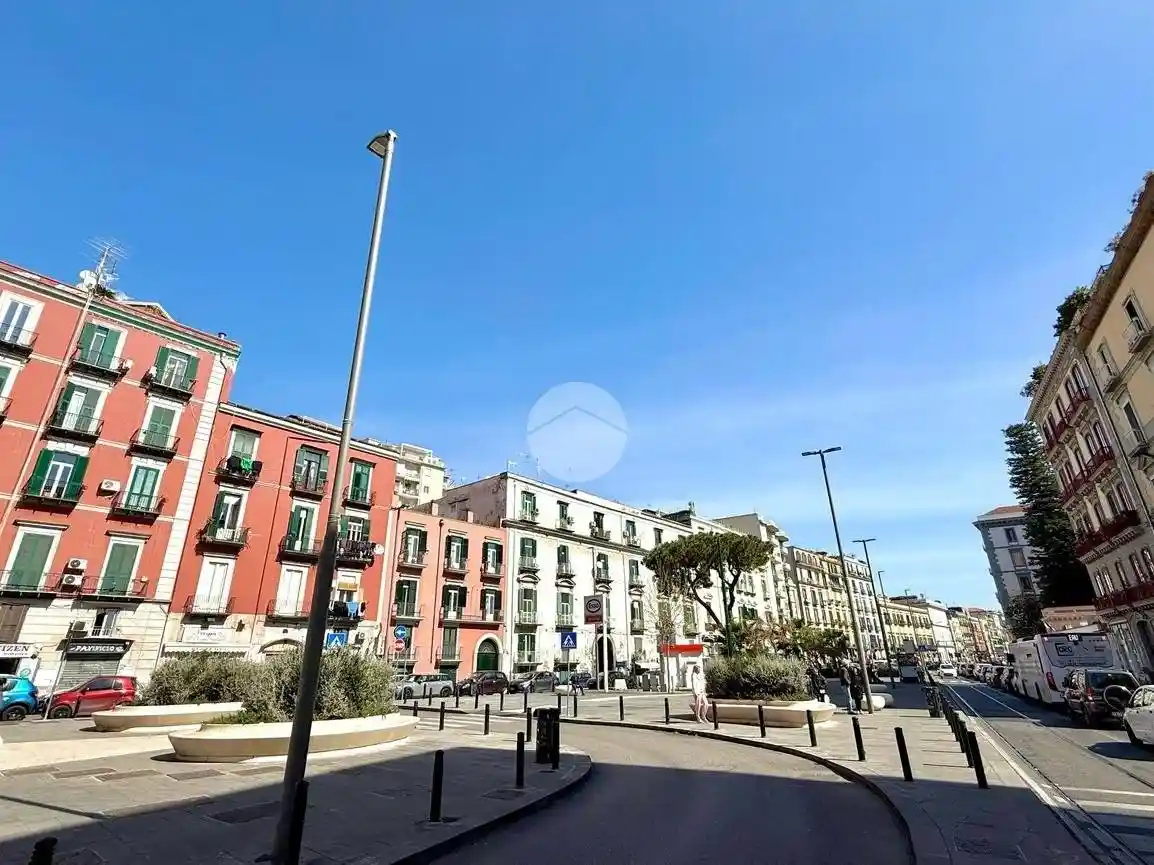 Appartamento in affitto a Napoli