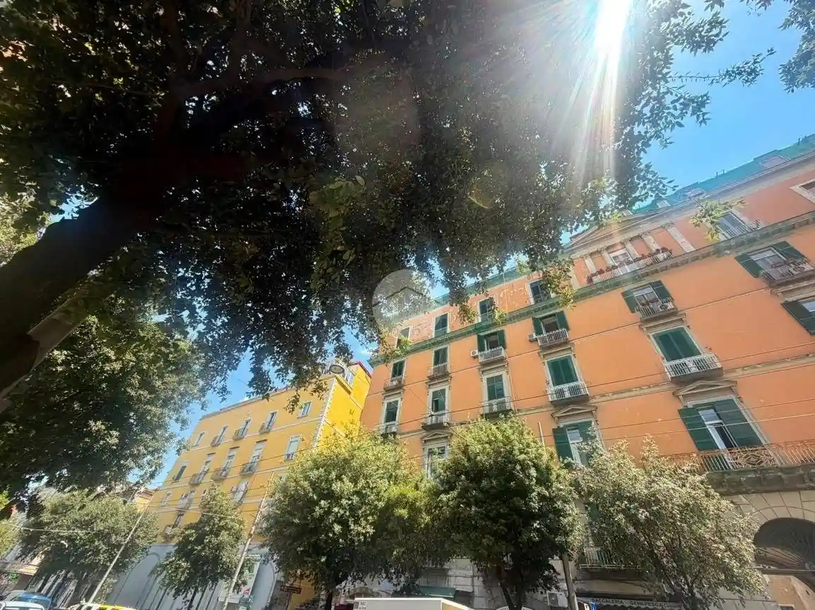 Appartamento in vendita a Napoli