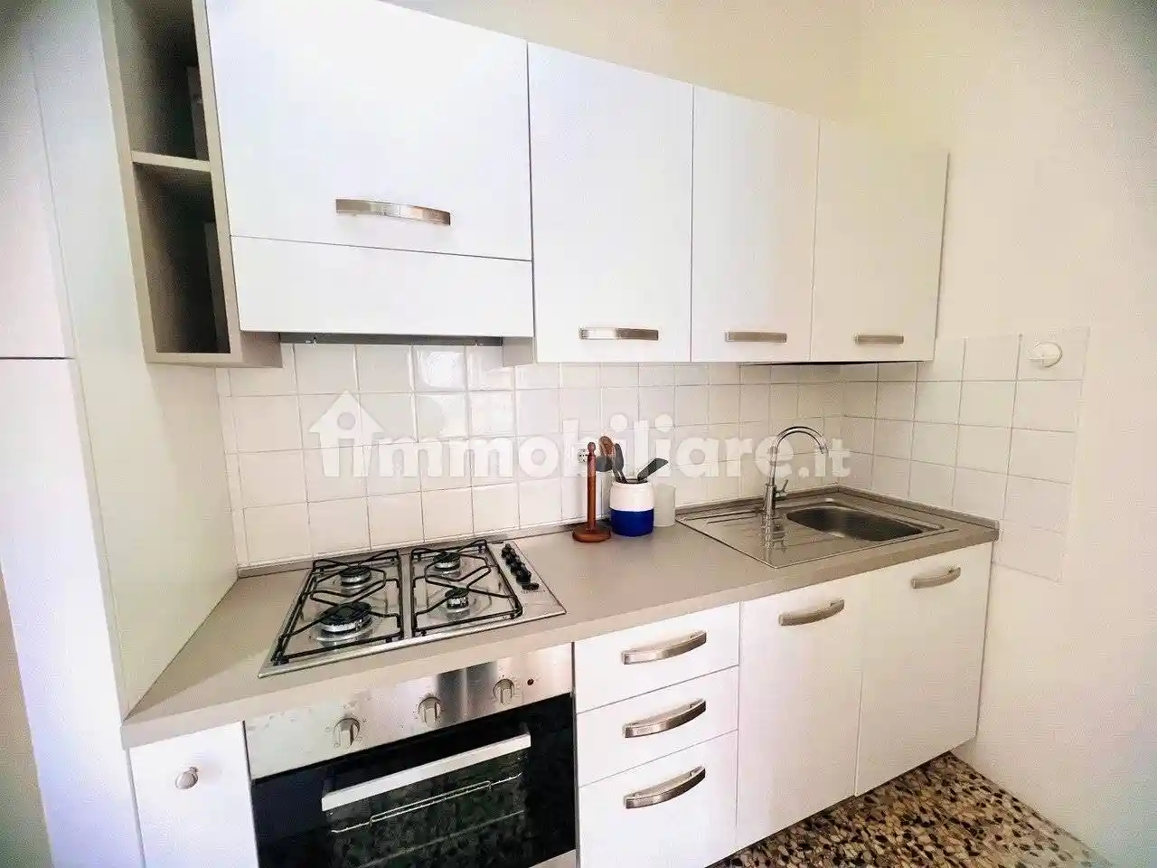 Appartamento in affitto a Loano