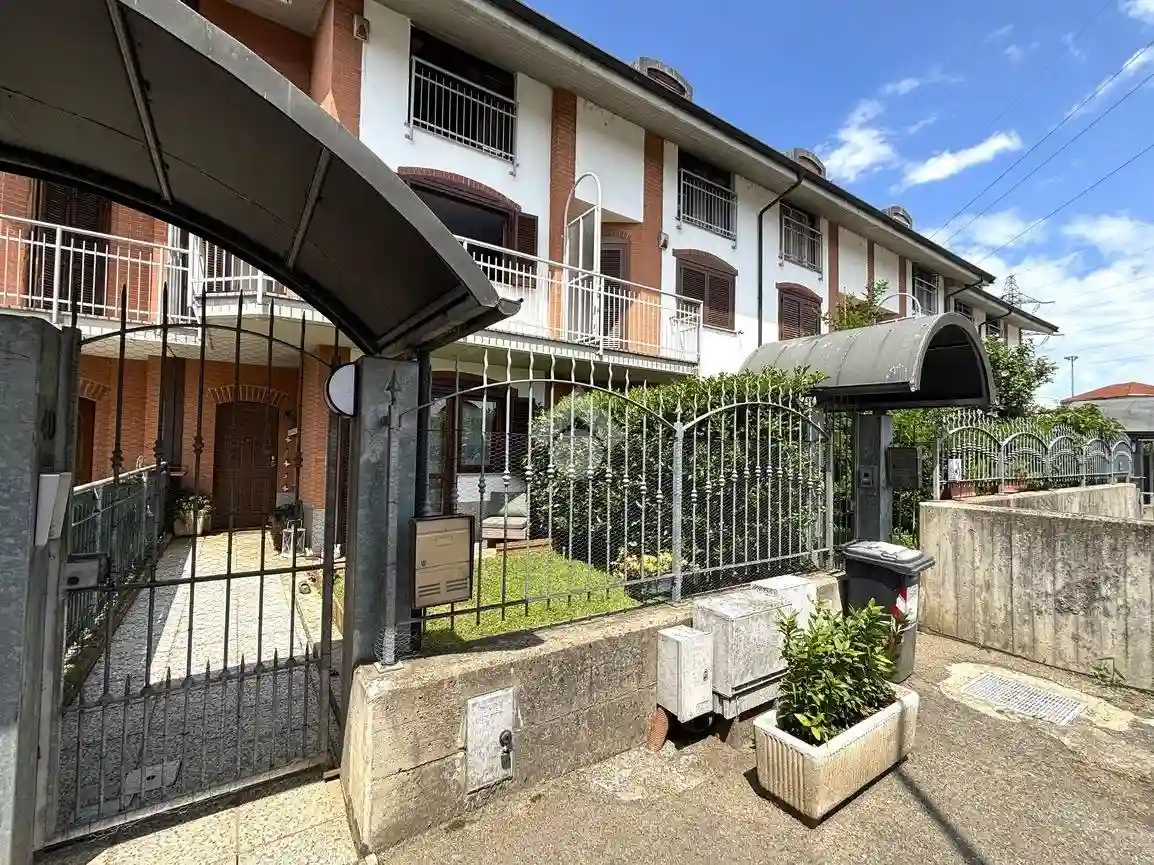 Villetta a schiera - foto 2